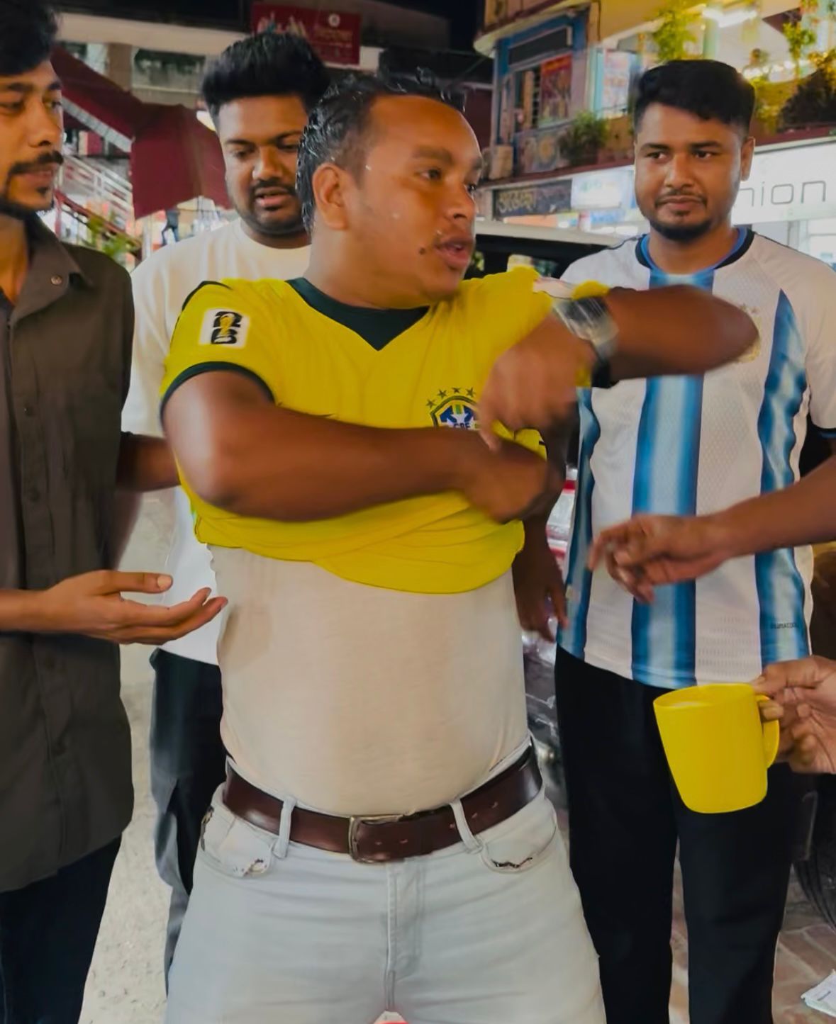 শেরপুরে দুধ দিয়ে গোসল করে ব্রাজিল ছেড়ে আর্জেন্টিনা সমর্থক হলেন রুবেল