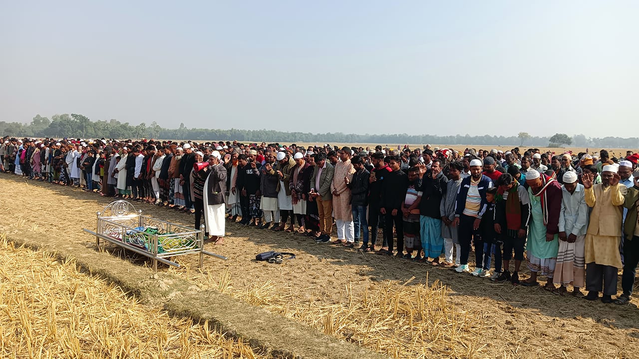 সাজিদের জানাজায় হাজারো মানুষের ঢল, দাফন সম্পন্ন