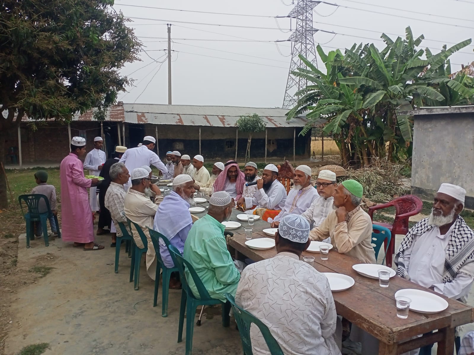 নাচোলে কণ্যানগর মাদ্রাসায় দোয়া ও ইফতার মাহফিল