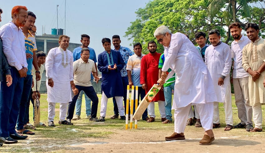 শিক্ষার্থীদের মেলবন্ধন ও ভ্রাতৃত্বের বন্ধন সুদৃঢ় রাখতে হবে: এমপি মিলন