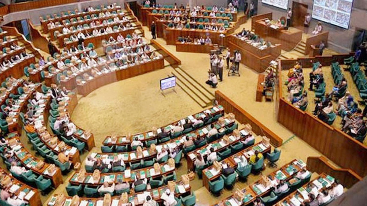 জাতীয় সংসদে কমলো নারী প্রতিনিধিত্ব