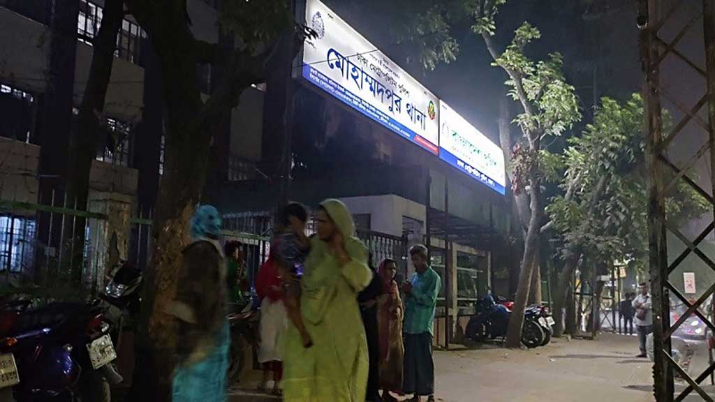 মোহাম্মদপুরে হাঁটতে গিয়ে ছিনতাইয়ের শিকার দুদকের মহাপরিচালক