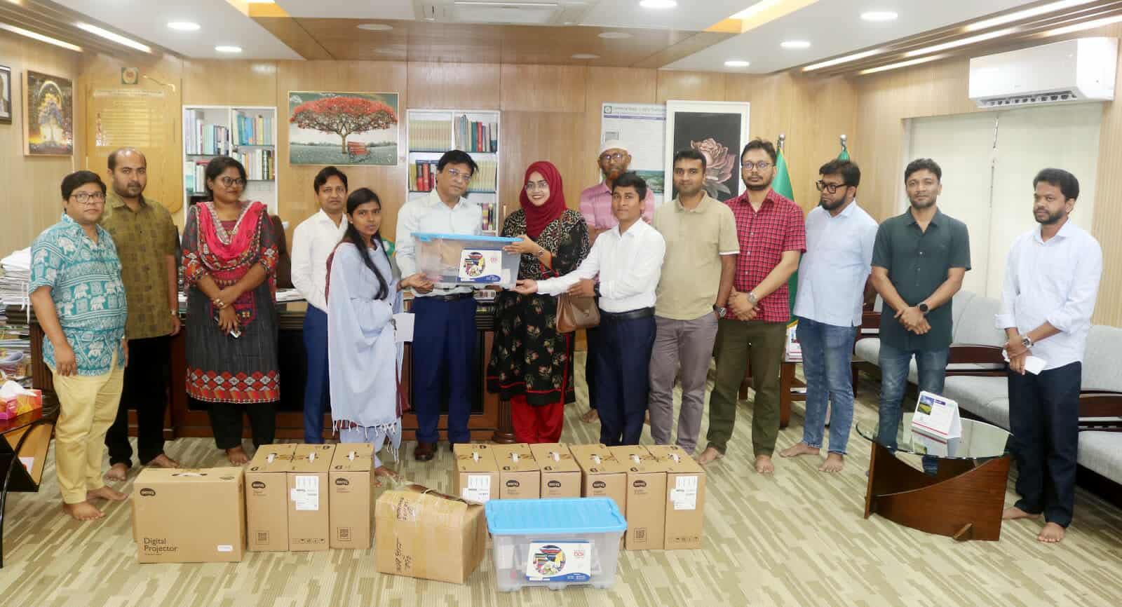 গোবিপ্রবিতে বিভিন্ন বিভাগে আধুনিক শিক্ষা সরঞ্জাম সংযোজন