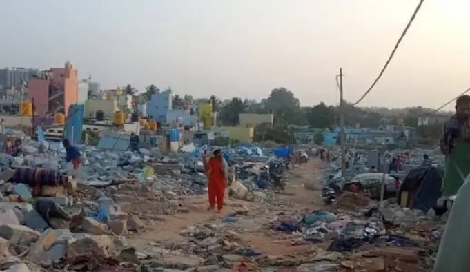 ভারতে বিনা নোটিশে গুঁড়িয়ে দেয়া হলো ৪০০ মুসলিম পরিবারের ঘর