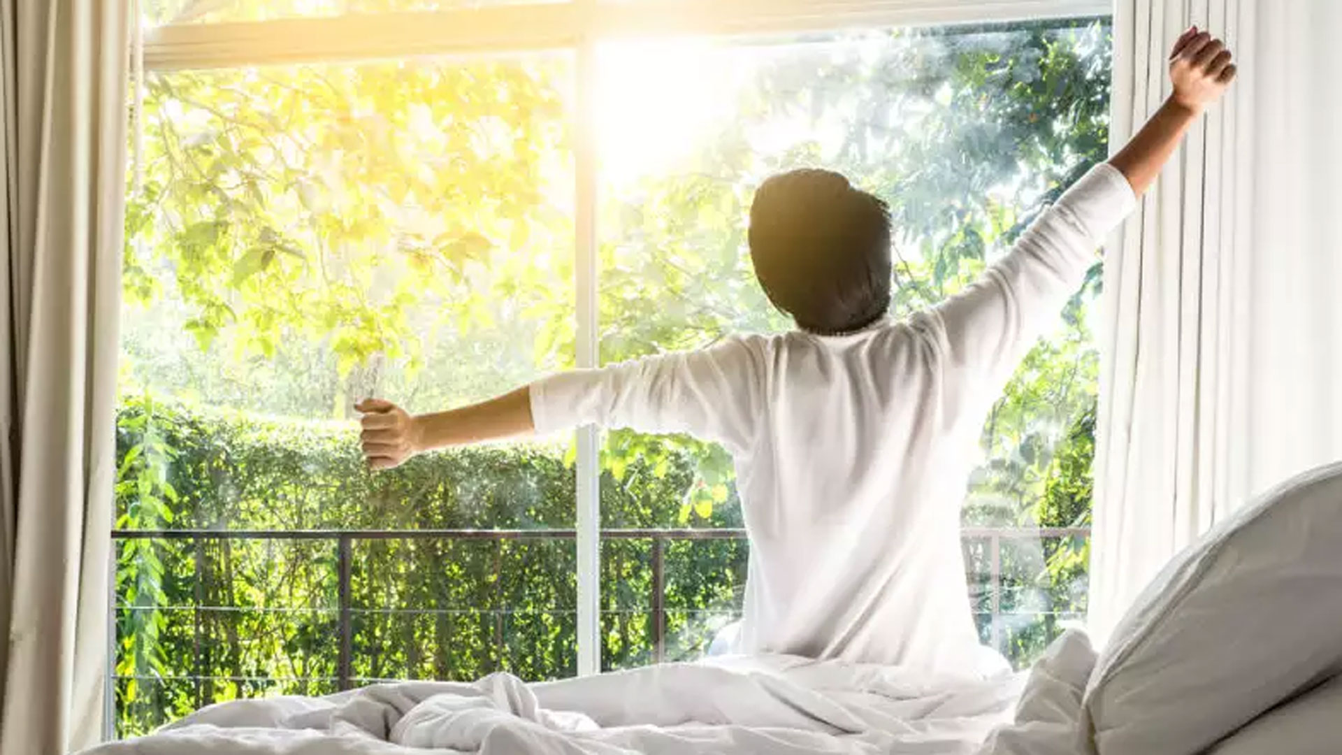 সকালের যেসব অভ্যাসে দ্রুত বুড়িয়ে যাচ্ছেন